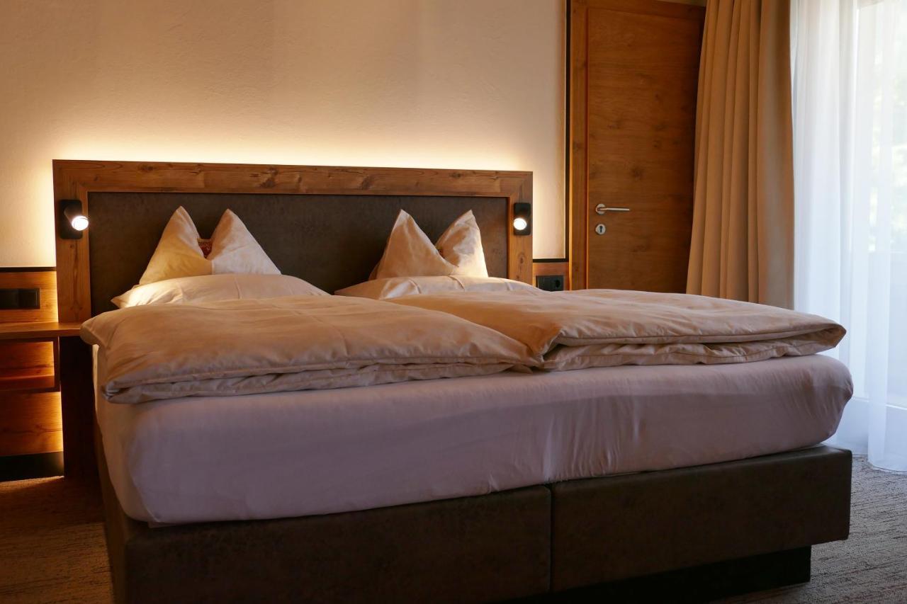 Gaestehaus Hochmuth Mayrhofen Buitenkant foto