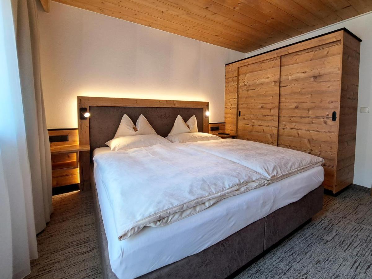 Gaestehaus Hochmuth Mayrhofen Buitenkant foto