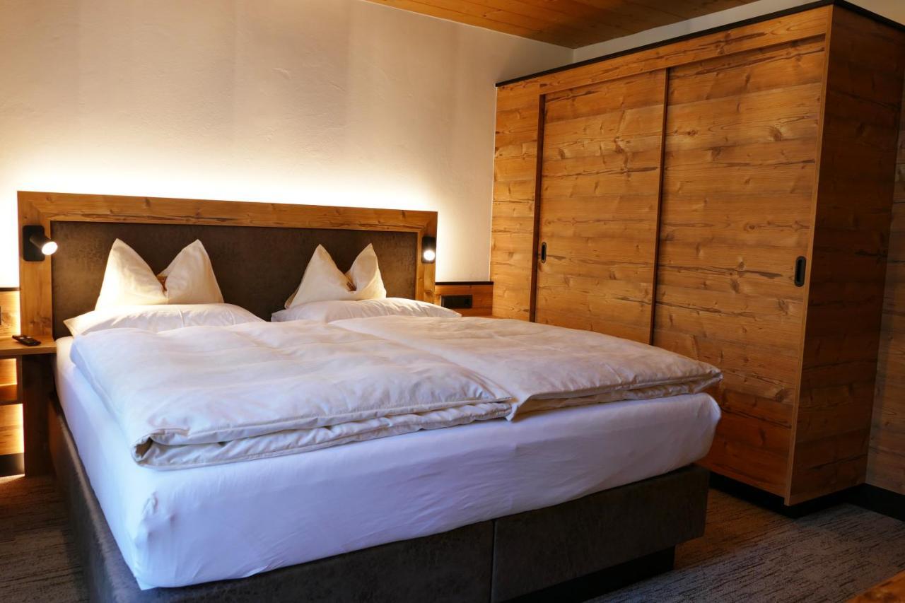Gaestehaus Hochmuth Mayrhofen Buitenkant foto