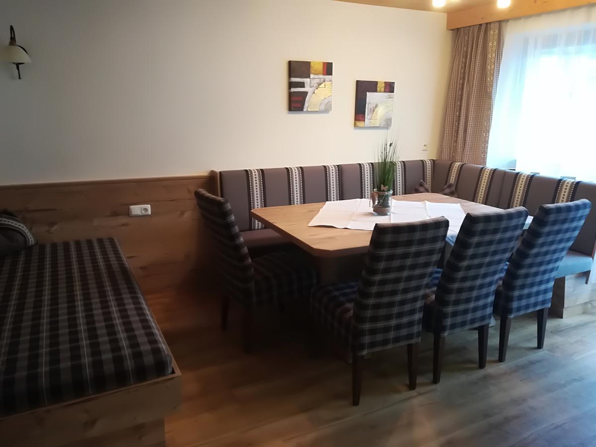 Gaestehaus Hochmuth Mayrhofen Buitenkant foto
